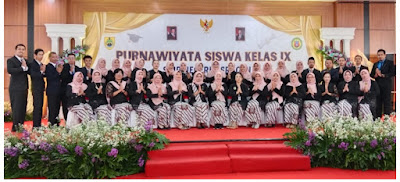 Pengumuman kelulusan kelas IX